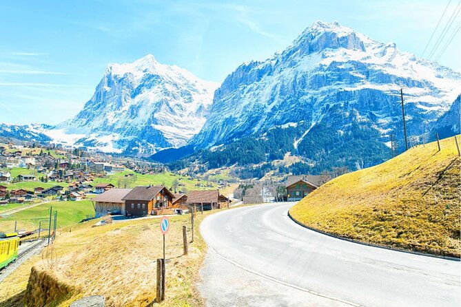 day-trip-to-swiss-villages-from-zurich-small-group-tour-by-car