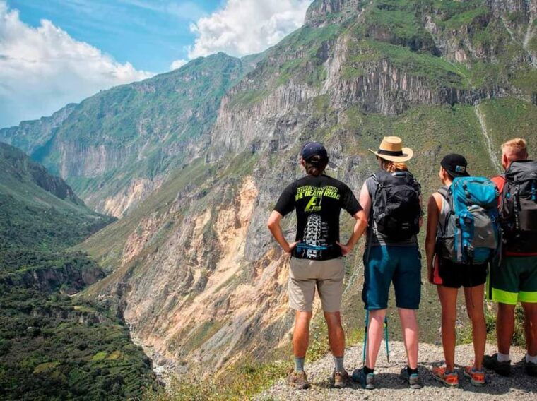 day-trip-to-the-colca-canyon-with-connection-to-puno-2