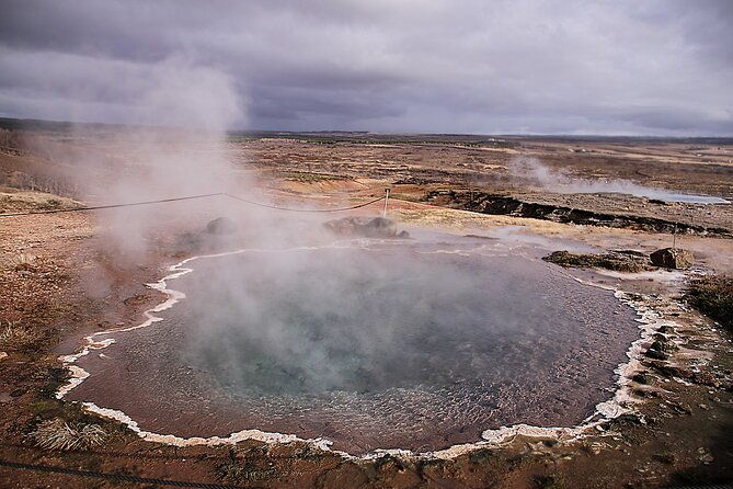 day-trip-to-the-golden-circle-and-blue-lagoon-from-reykjavik