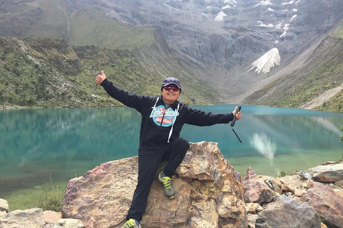 day-trip-to-the-lagoon-of-humantay-cusco