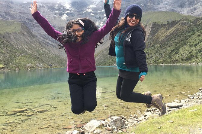 day-trip-to-the-lagoon-of-humantay-cusco