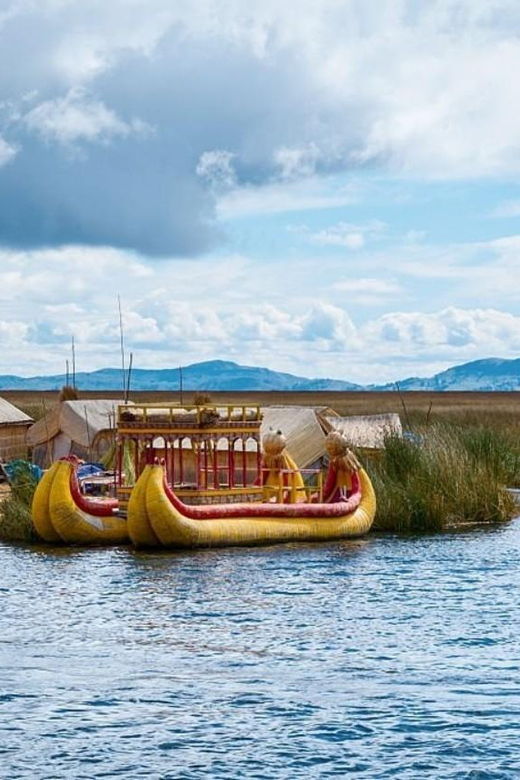 day-trip-to-uros-floating-islands-and-amantani-island