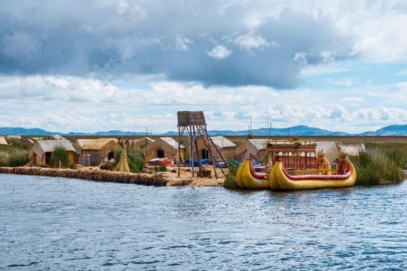 day-trip-to-uros-floating-islands-and-amantani-island