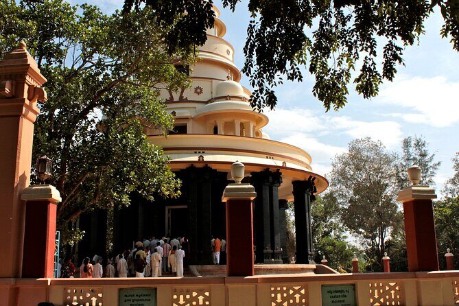 "Day Trip to Varkala from Trivandrum (Guided Full Day City Tour)" - An In-Depth Look at the Varkala Day Trip