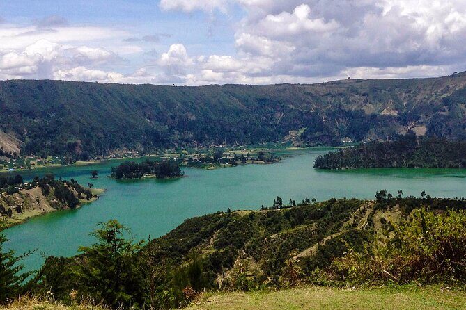 Day Trip To Wonderful Crater Lake of Wenchi & Ancient Church - Key Points