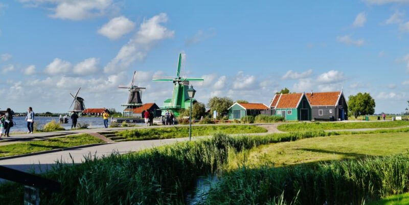day-trip-to-zaanse-schans-volendam-and-marken