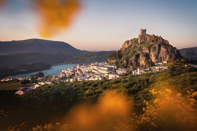 day-trip-to-zahara-setenil-and-ronda-from-seville