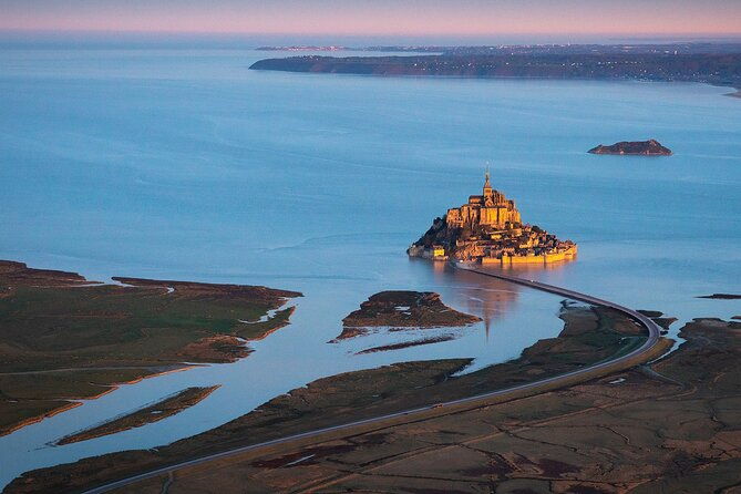 day-trip-with-a-local-driver-mont-saint-michel-from-saint-malo-6-hours