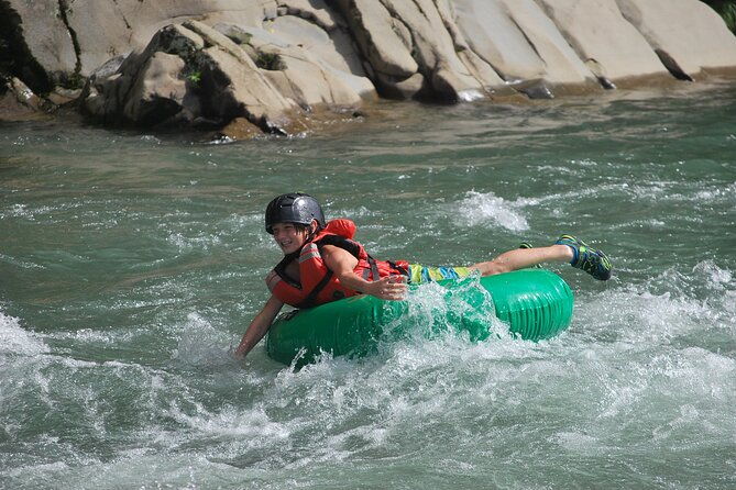 day-tubing-the-pejibaye-river