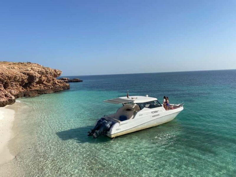 Daymaniyat islands: Visiting and snorkeling in Daymaniyat... - Who Should Consider This Tour?