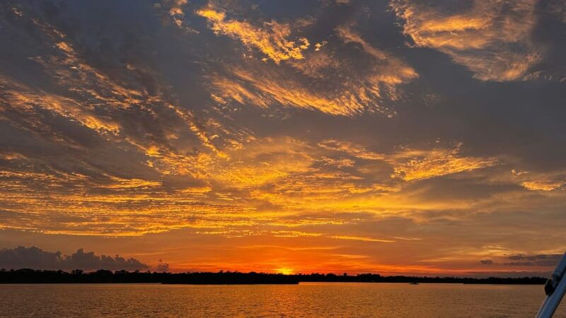 daytona-beach-small-group-champagne-sunset-cruise