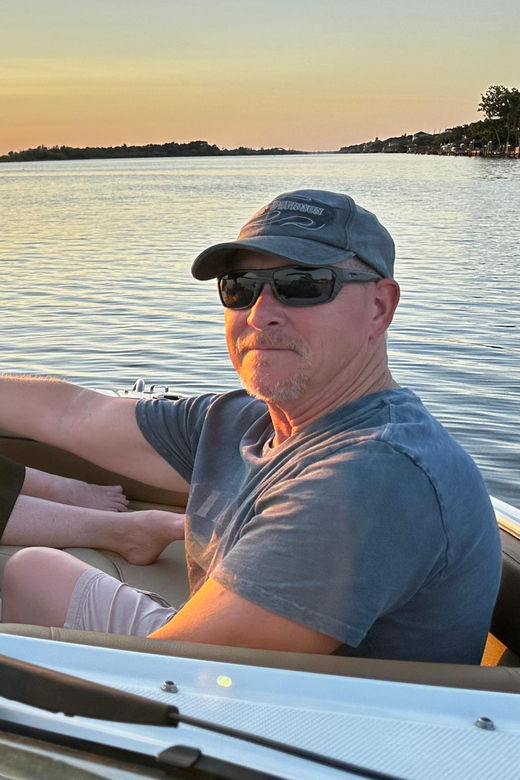 daytona-beach-small-group-champagne-sunset-cruise