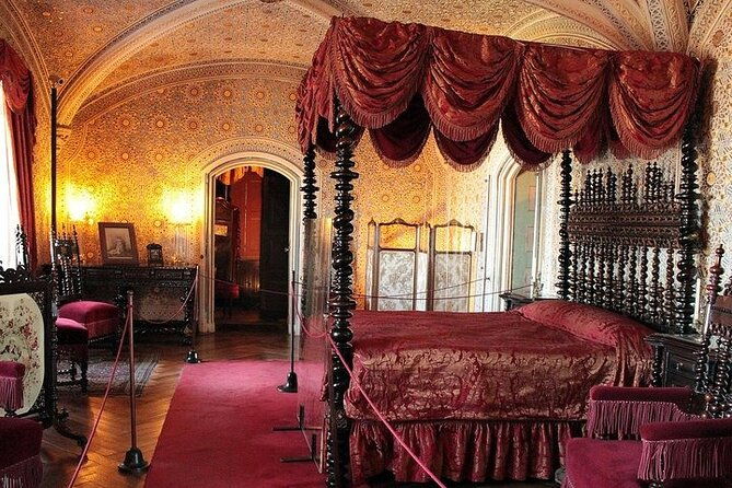 daytrip-from-lisbon-to-sintracascais-private-tour-small-groups