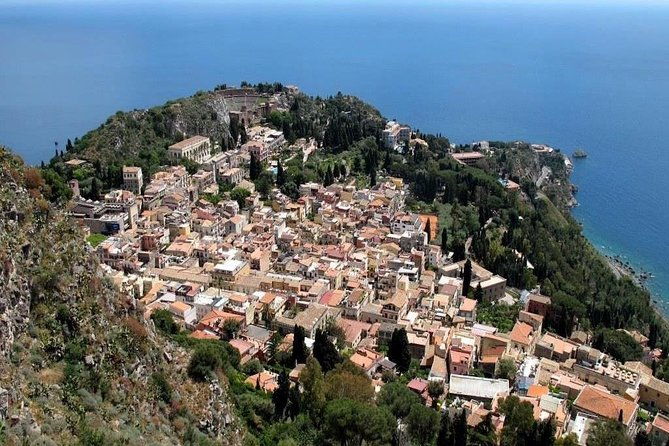 daytrip-from-messina-port-to-mount-etna-taormina-2