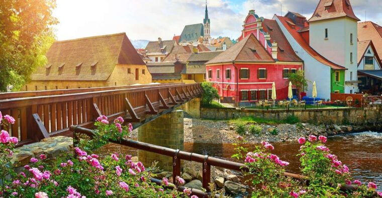 daytrip-from-prague-to-cesky-krumlov-via-hluboka