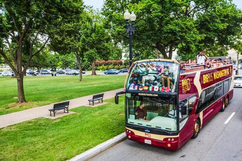 dc-hop-on-hop-off-tour-by-open-top-bus-with-17-stops