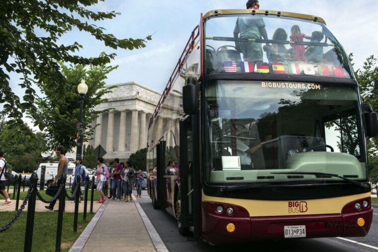 dc-hop-on-hop-off-tour-by-open-top-bus-with-17-stops