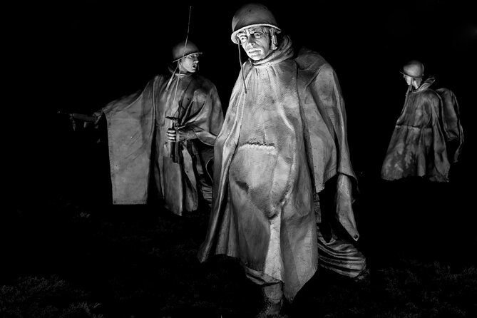 dc-monuments-by-moonlight-small-group-walking-tour