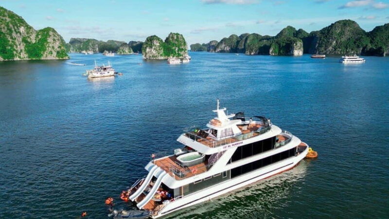 dcharme-luxury-cruise-discover-the-most-stunning-lan-ha-bay