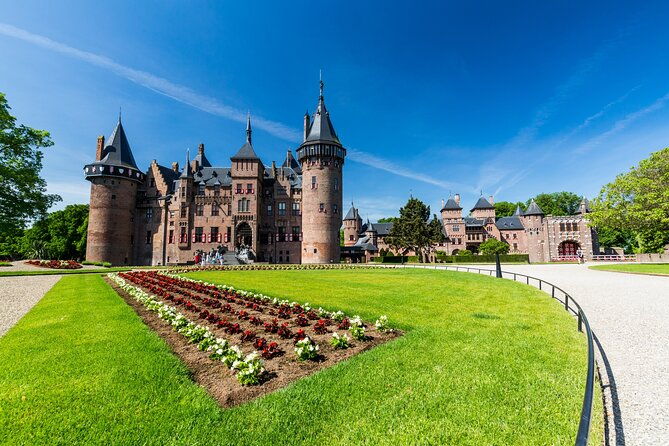 de-haar-castle-utrecht-and-muiderslot-from-amsterdam-by-car