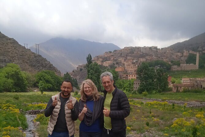 De Marrakech: Visite des montagnes de l'Atlas avec un guide - Starting from Marrakech