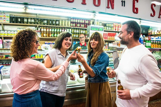 de-mercados-a-neighborhood-market-and-food-tour