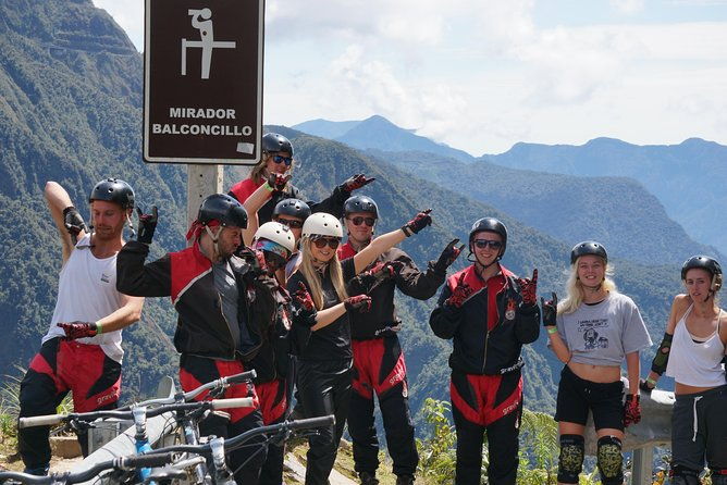 death-road-bolivia-mountain-bike-tour-on-the-worlds-most-dangerous-road