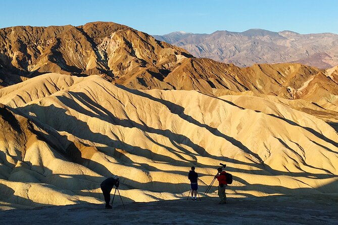 death-valley-sunrise-stargazing-day-tour-group-discount-for-2-more-people