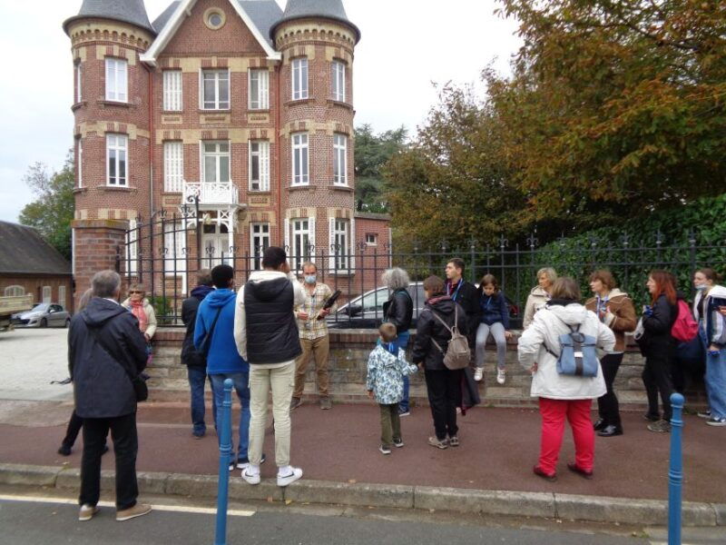deauville-private-walking-tour-with-a-local-in-french