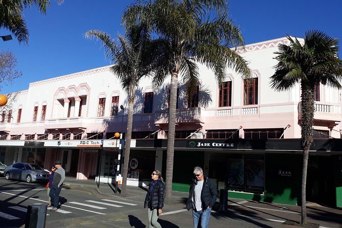 Deco Napier, Te Mata Peak, Garden Walk and Wine Tasting Tour - FAQ