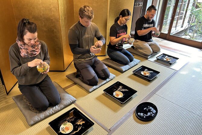 decorated-sushi-making-experience-in-kyoto