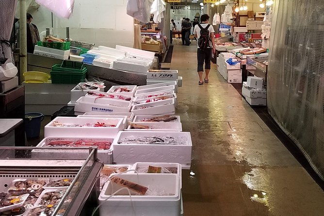 deep-dive-osaka-food-markets-from-local-to-luxurious-2