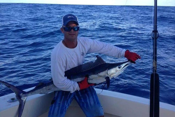 deep-sea-fishing-private-boat-charter-in-san-juan