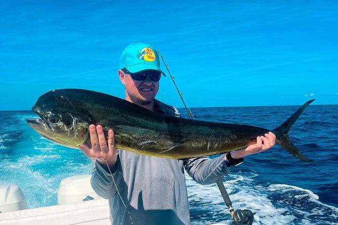 deep-sea-fishing-private-charter-in-tamarindo-28-century