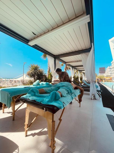 deep-tissue-massage-treatment-home-service