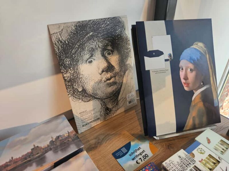 Delft and Volendam: Cheese, Clogs & Windmills (Small Group) - FAQ