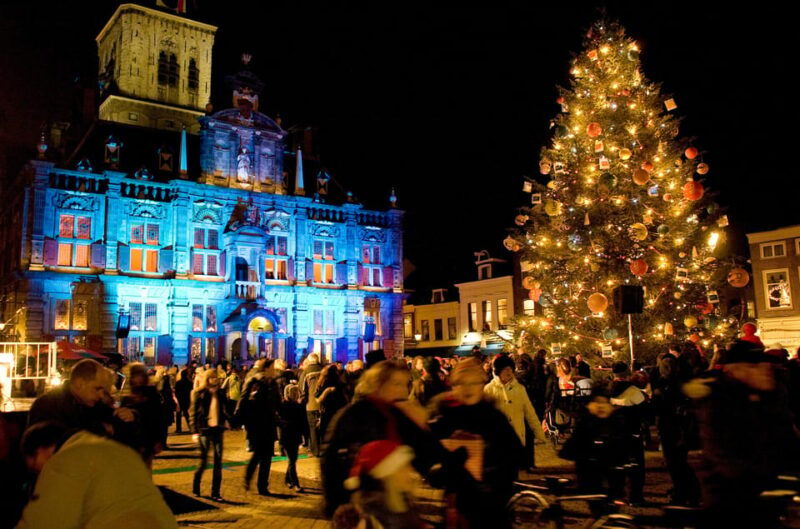 delft-christmas-walk-with-oliebollen-and-gluhwein