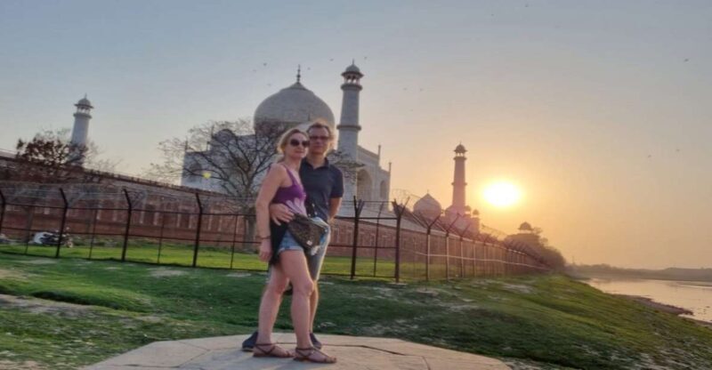 Delhi: 4 Days Delhi Agra Jaipur Multi Days Tour with guide - FAQs