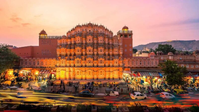 Delhi: 6-Day Golden Triangle Delhi, Agra, and Jaipur Tour - Transportation & Group Size