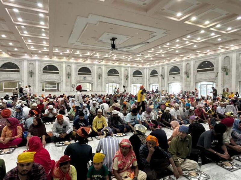 Delhi: 6 Hour Spiritual Temple Tour by Car With Female Guide - The Sum Up