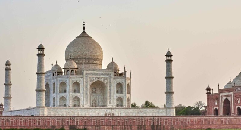 Delhi Airport to Taj Mahal 1 Day Trip - Authentic insights from reviews