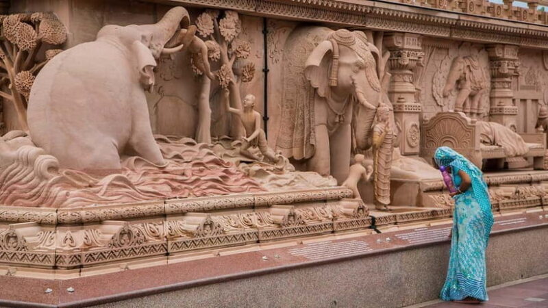 Delhi: Akshardham light & fountain show (Evening show) - FAQs