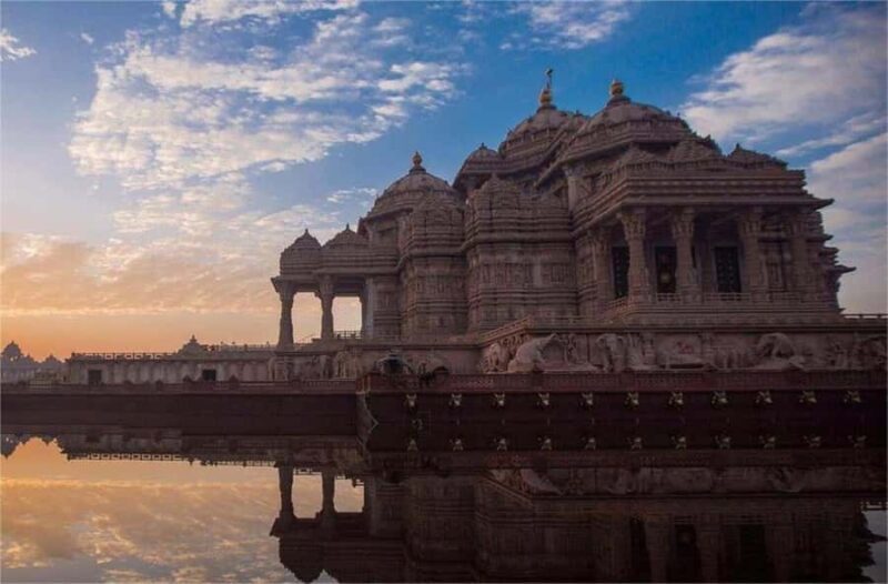 Delhi: Akshardham Temple Tour with Light and Sound Show - Key Points