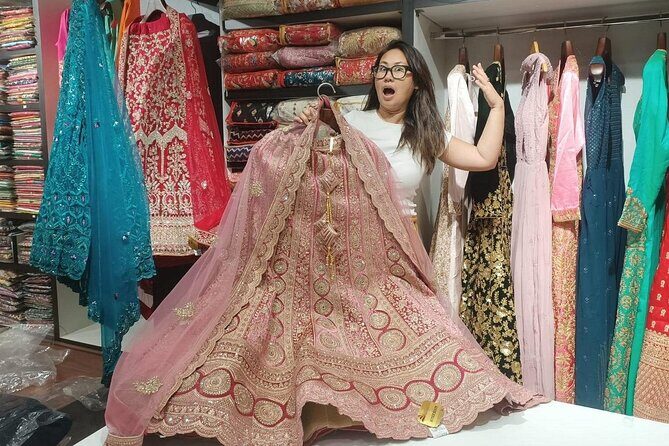 Delhi : Customized Half or Full Day Delhi Shopping Tour - Key Points