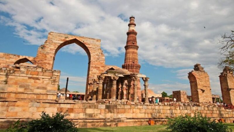 Delhi day tour with tour guide - An In-Depth Look at the Delhi Tour