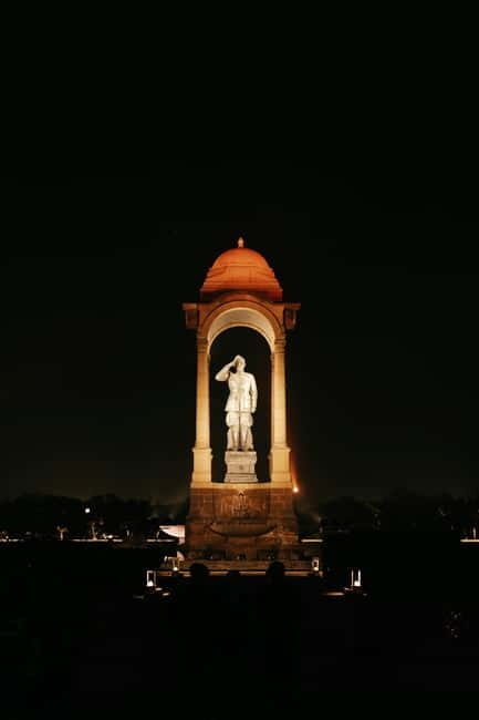 Delhi: Evening City Tour with Private Guide By Car - Who Should Consider This Tour?