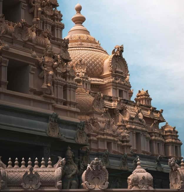 Delhi Full Day Guided Temples and Spiritual Landmarks Tour - Exploring Delhi’s Sacred Landmarks: A Practical Breakdown