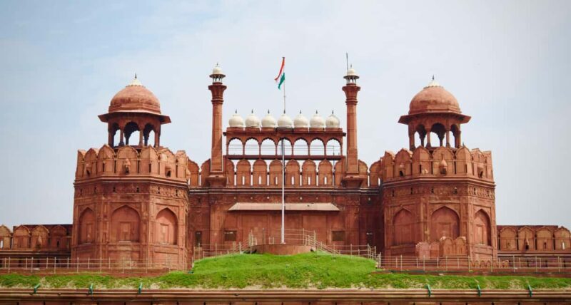 Delhi: Full-Day New & Old Delhi Tour with German Guide - Who Will Love This Tour?