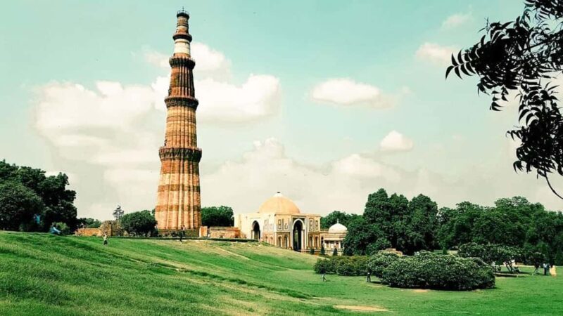 Delhi : Full Day Old and New Delhi City Sightseeing - What Makes This Tour Stand Out?
