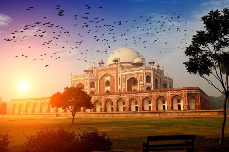 Delhi Full Day Tour With Experience Guide - Discovering Old Delhi: A Step Back in Time